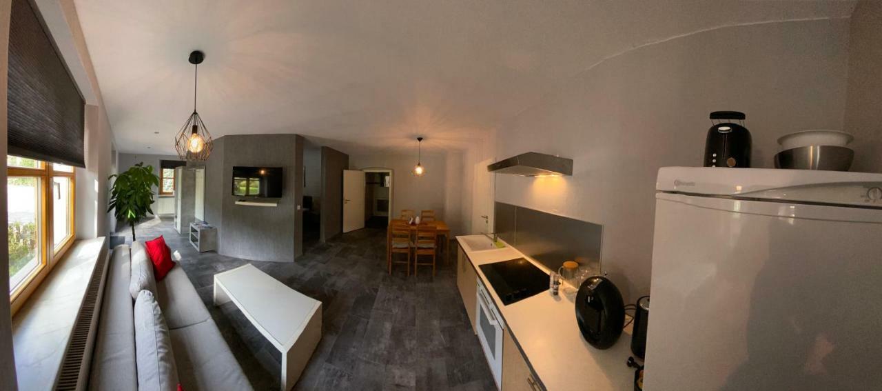 Moderne Pension Vonbartsch Mit Ladestation In Der Saechsischen Schweiz Struppen Екстериор снимка